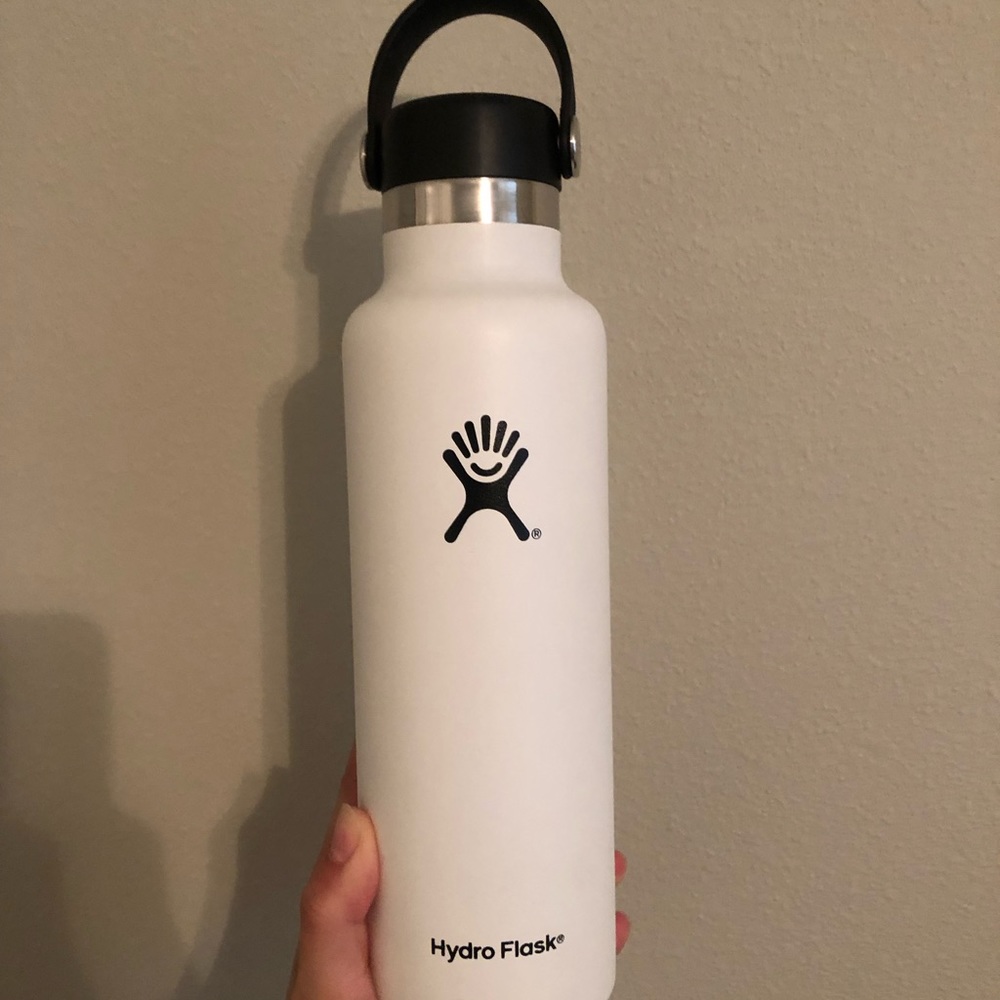 White Hydro Flask!